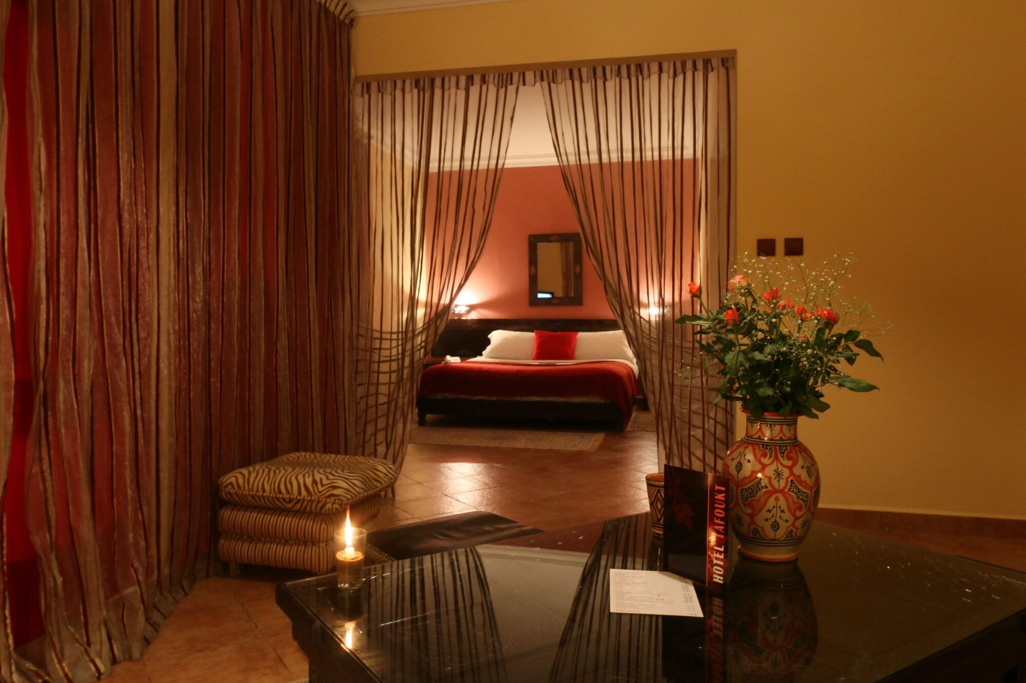 Hotel Tafoukt มาร์ราเกช ภายนอก รูปภาพ
